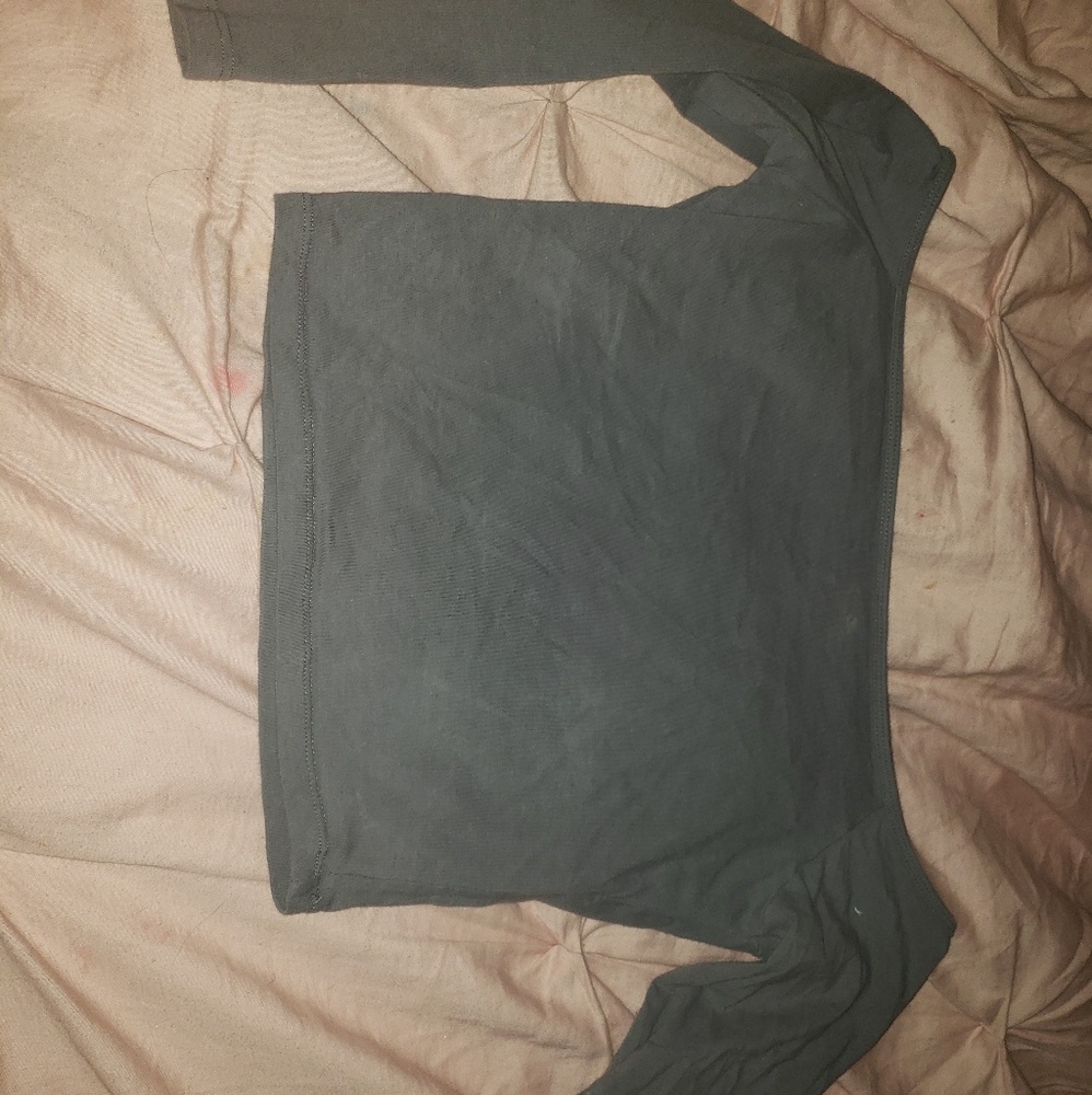 Hollister grey crop top